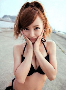 We're finally updating on Japanese cutie Tomomi Itano. If you've been waiting for a Tomomi